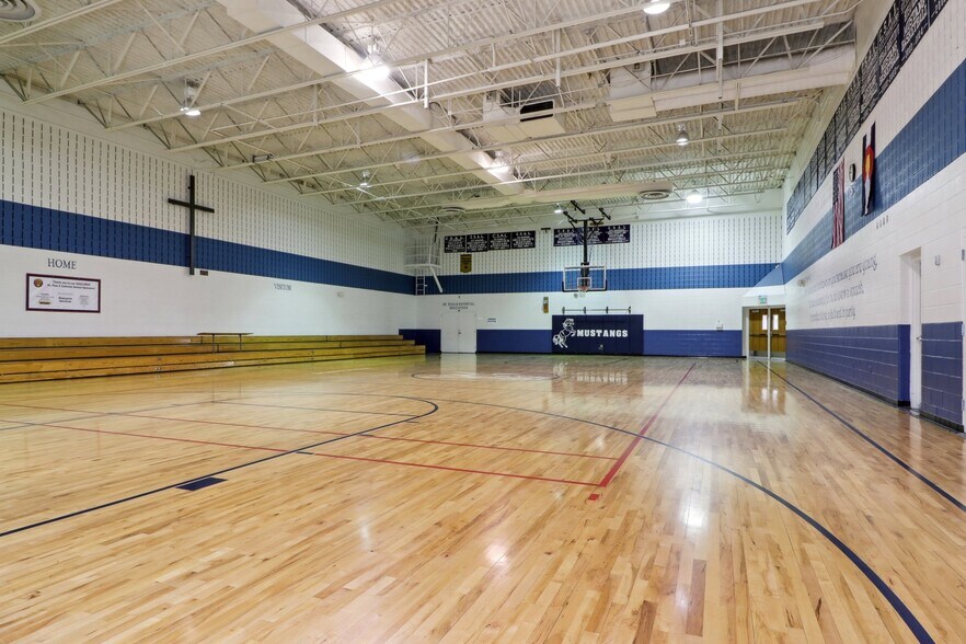 More Photos Of 13680 E 14th Pl, Aurora Schools For Lease