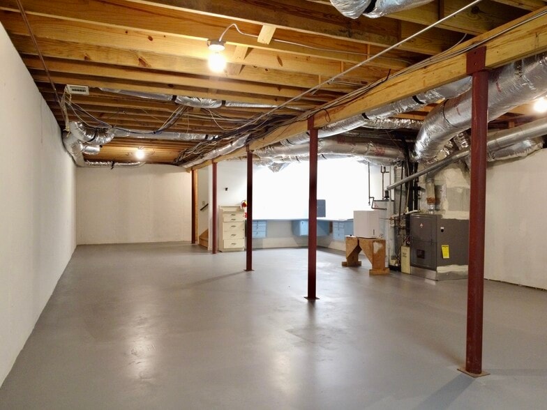 More Photos Of 3218 Mill St, Covington Medical For Sale