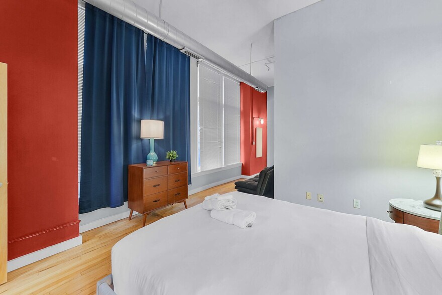 More Photos Of , Saint Louis Multifamily For Sale