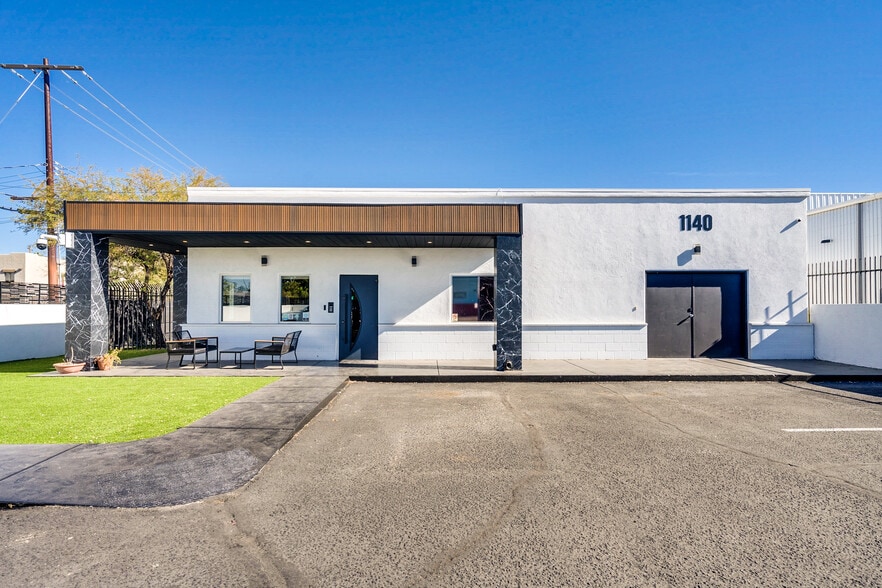 More Photos Of 1140 N Rosemont Blvd, Tucson Research And Development For Sale