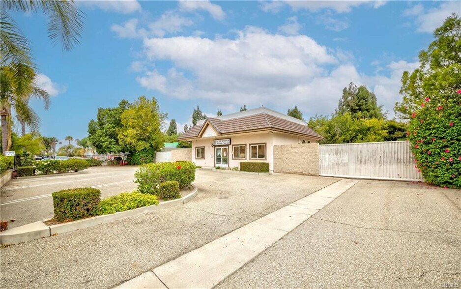 More Photos Of 8111 W Commonwealth Ave, Buena Park Medical For Sale