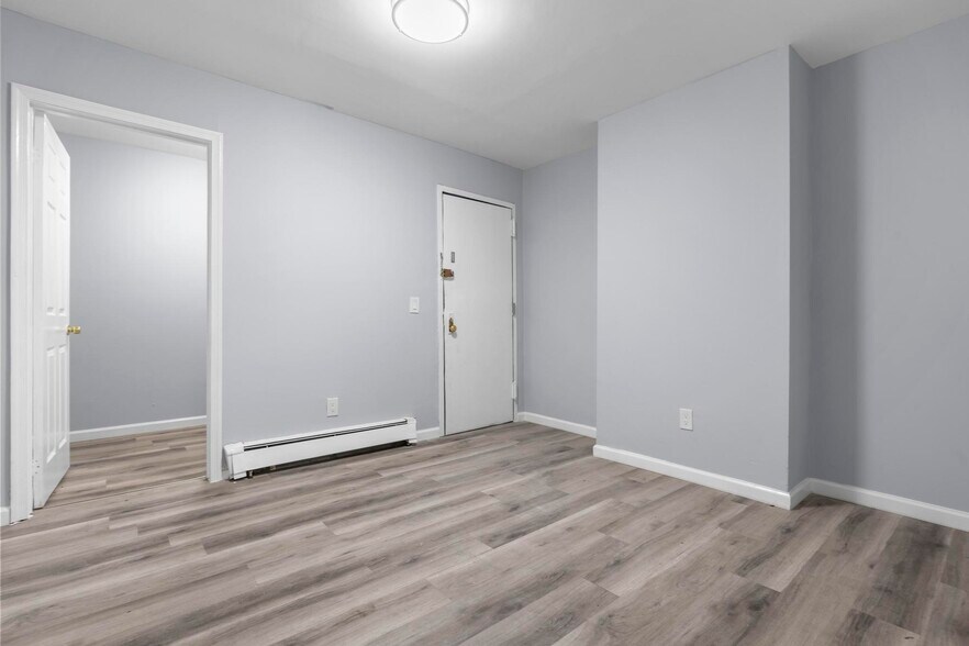 More Photos Of 58 Chestnut St, Yonkers Apartments For Sale