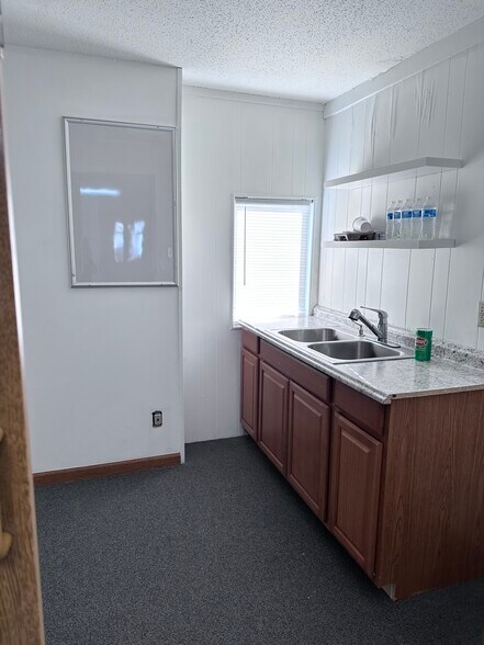 More Photos Of 504 50th St, Charleston Medical For Lease