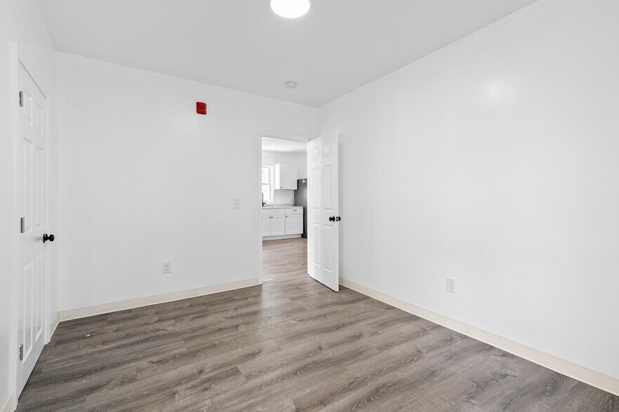 More Photos Of 116 Foundry St, Central Falls Apartments For Sale