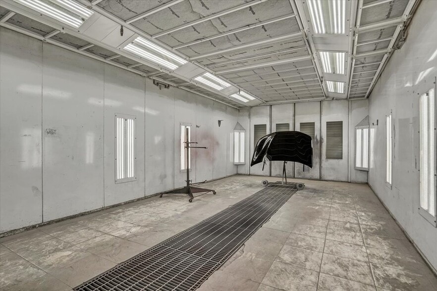 More Photos Of 3 Marlorville Rd, Wappingers Falls Auto Repair For Sale