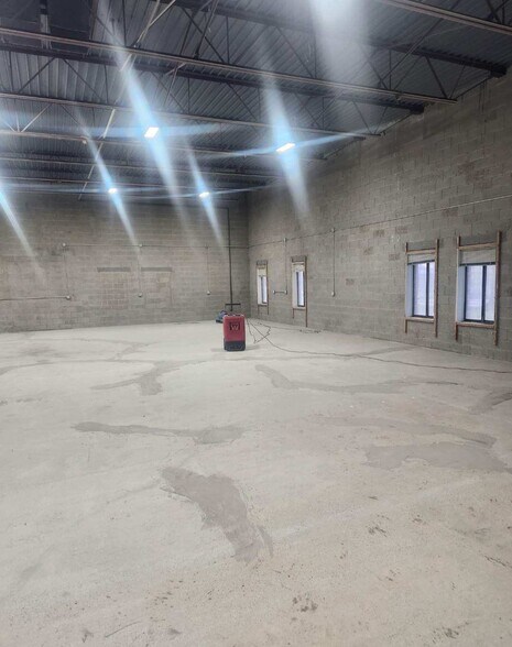 More Photos Of 14156 E 11 Mile Rd, Warren Industrial For Sale