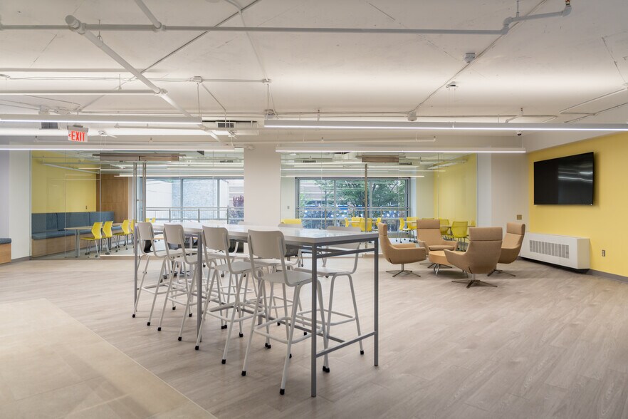 More Photos Of 7910 Woodmont Ave, Bethesda Office Residential For Lease