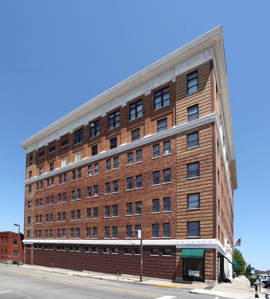 More Photos Of 1102 Third Ave, Huntington Office For Lease