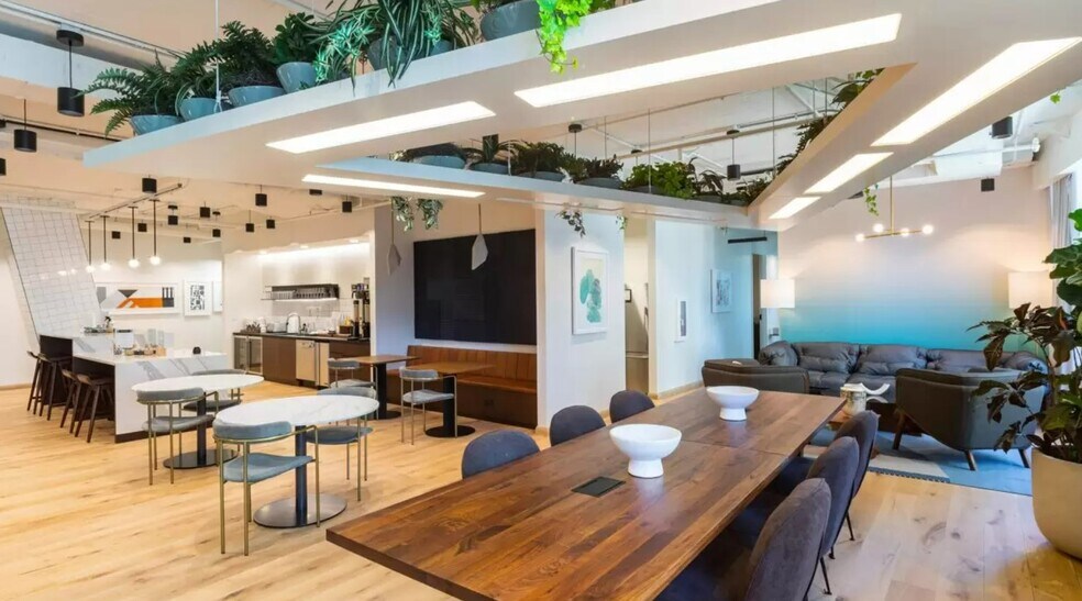 More Photos Of 2311 Wilson Blvd, Arlington Coworking Space