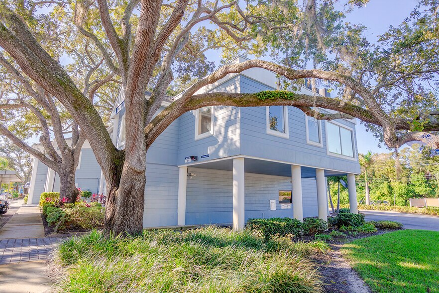 More Photos Of 1465 S Fort Harrison Ave, Clearwater Office For Lease