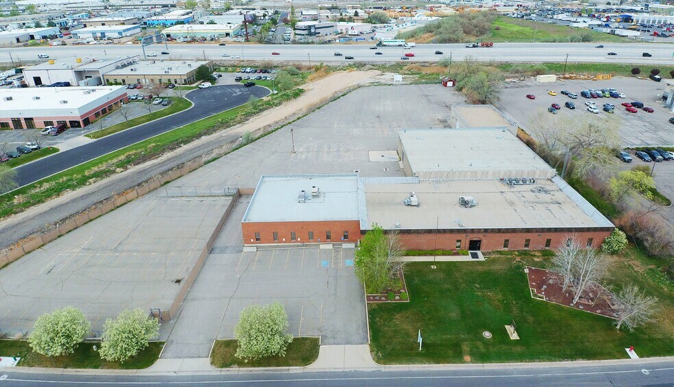 More Photos Of 2370 Decker Lake Blvd, Salt Lake City Office For Lease