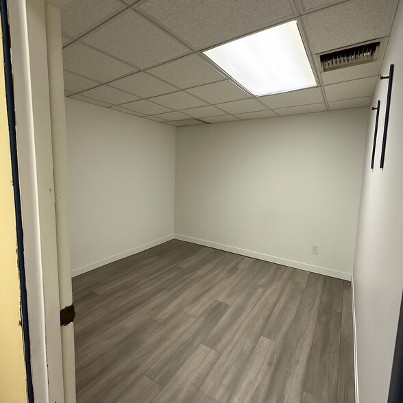 More Photos Of 1825 126th St, College Point Light Distribution For Lease