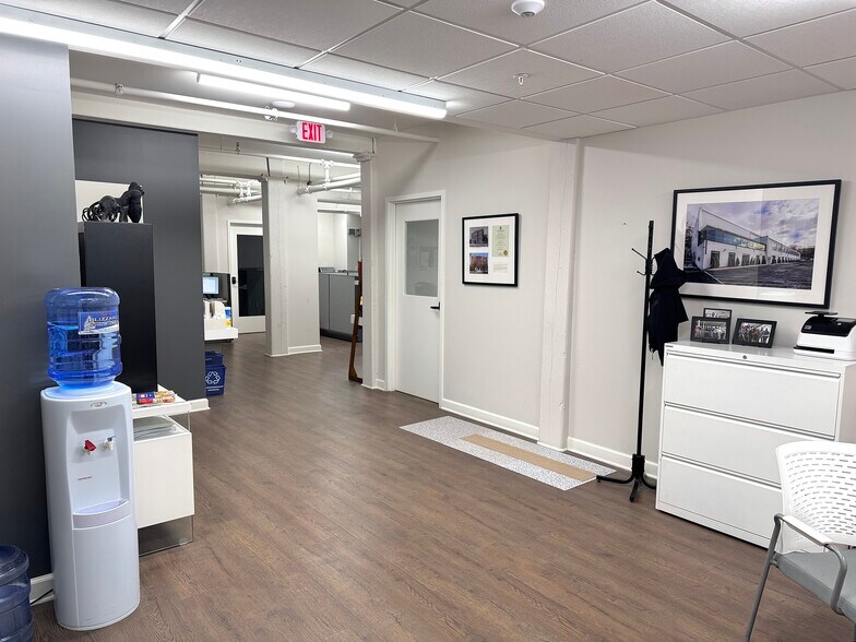 More Photos Of 701 River St, Troy Apartments For Lease