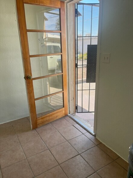 More Photos Of 120 E 34th St, Tucson Apartments For Sale