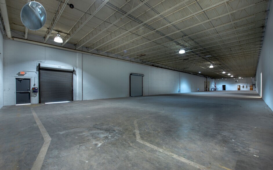 More Photos Of 1700 Overhead Bridge Rd NE, Cleveland Warehouse For Sale
