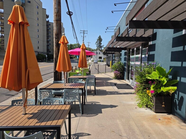 More Photos Of 3100 Excelsior Blvd, Minneapolis Storefront For Lease