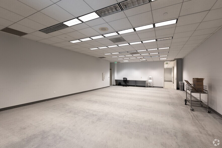 More Photos Of 9150 Wilshire Blvd, Beverly Hills Medical For Sale