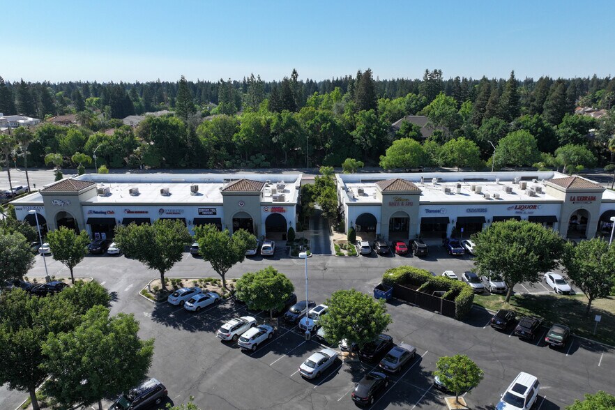 More Photos Of 9433-9447 N Fort Washington Rd, Fresno Unknown For Lease