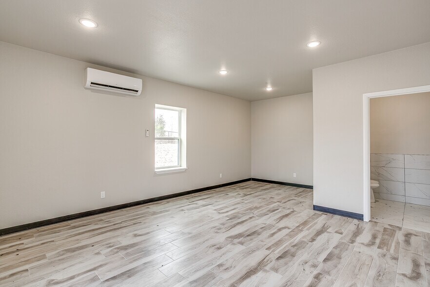 More Photos Of 113 Bennett Hills dr, Weatherford Unknown For Lease