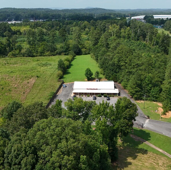 More Photos Of 5561 New Calhoun Hwy NE, Rome General Retail For Sale