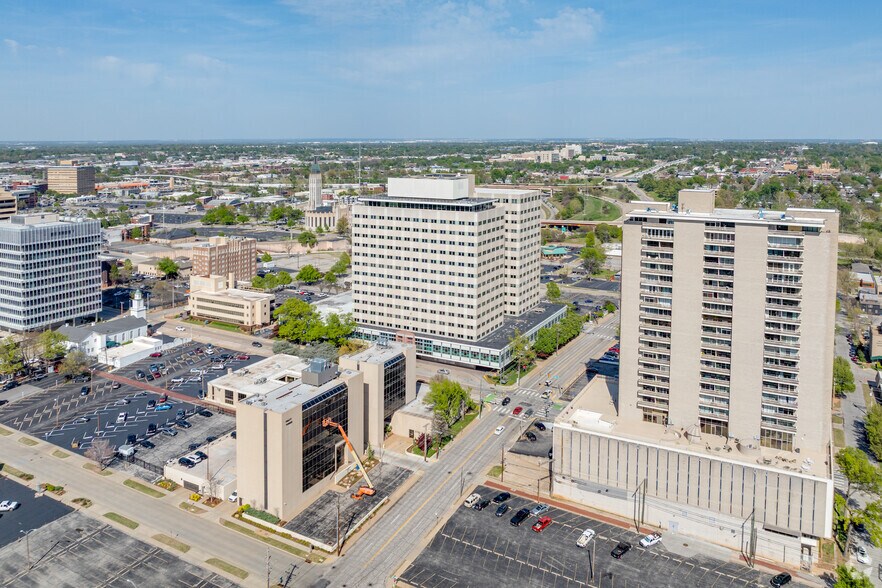More Photos Of 1437 S Boulder Ave, Tulsa Office For Lease