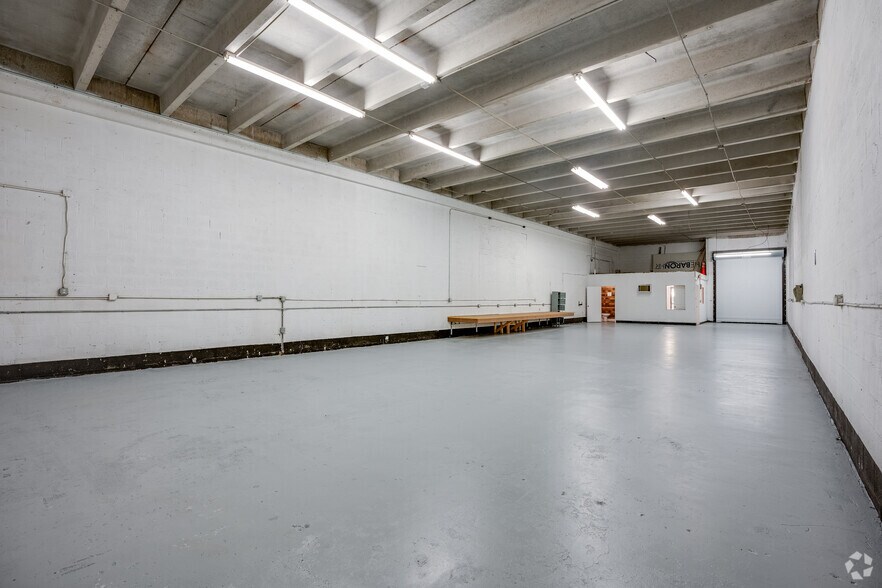 More Photos Of 2699 W 79th St, Hialeah Unknown For Lease