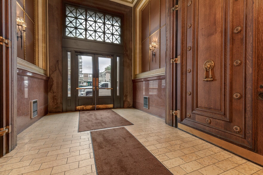 More Photos Of 319 N 4th St, Saint Louis Office Residential For Lease