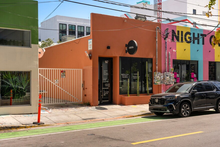 Primary Photo Of 167 NW 25th St, Miami Freestanding For Lease