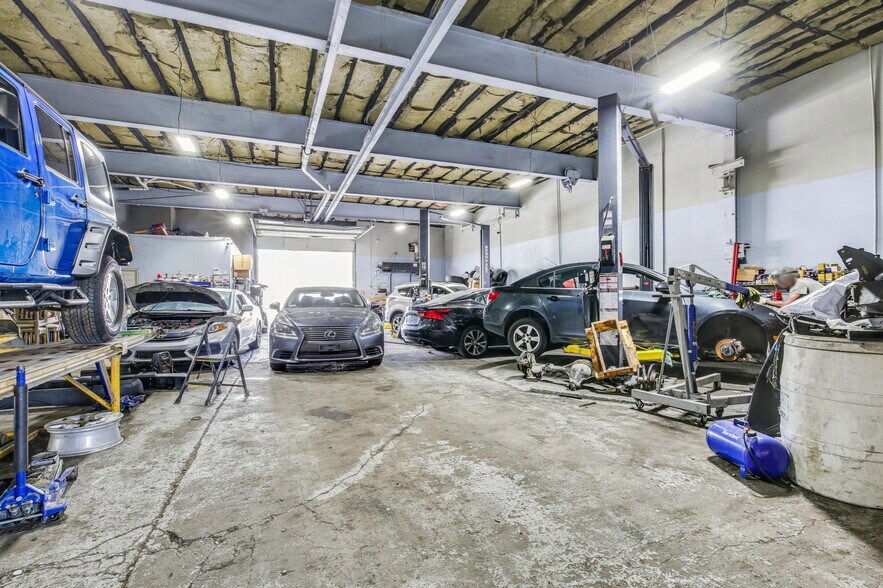 More Photos Of 3317-3341 Gaul St, Philadelphia Service For Sale