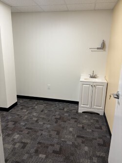 More Photos Of 40 York Rd, Towson Medical For Sale