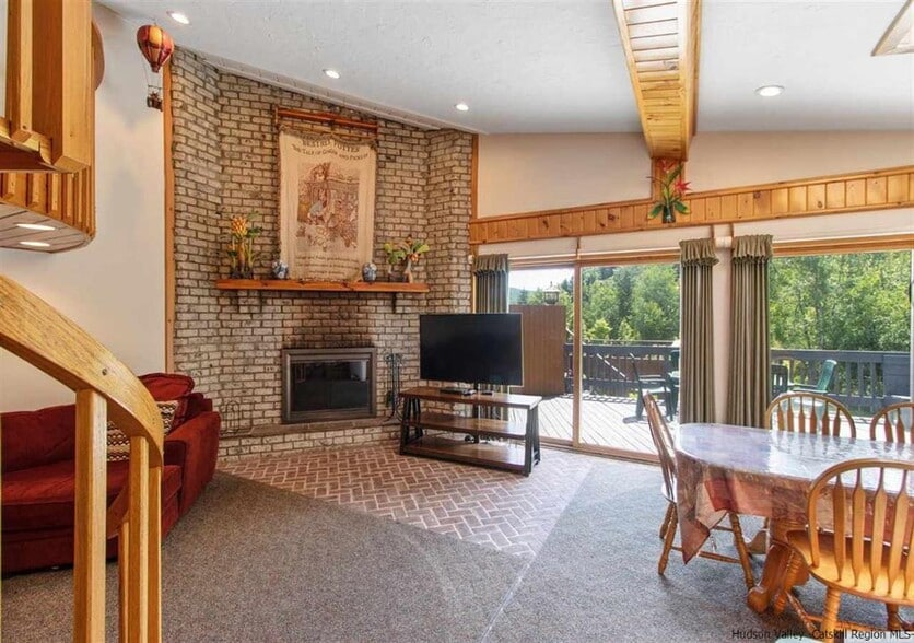 More Photos Of 218 NY-296, Windham Hotel For Sale