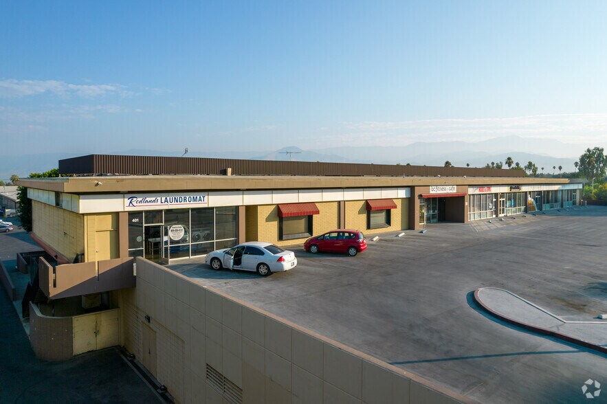 More Photos Of 700 E Redlands Blvd, Redlands Storefront For Lease