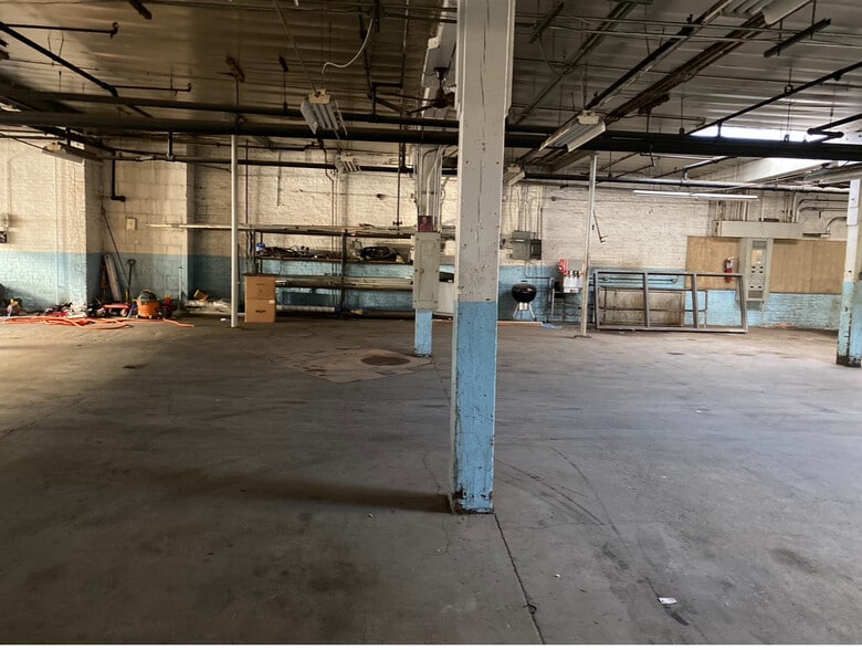 More Photos Of 6100 W Grand Ave, Chicago Warehouse For Sale