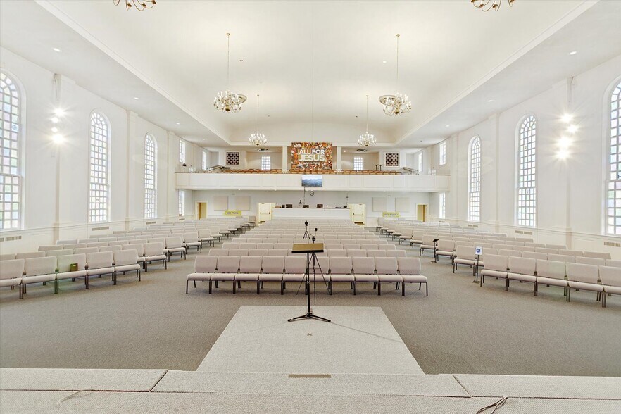 More Photos Of 1228 Todds Ln, Hampton Religious Facility For Sale