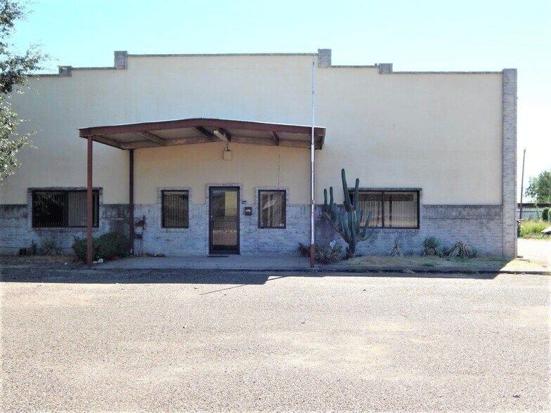 More Photos Of 3700 N Stewart Rd, Mission Warehouse For Lease