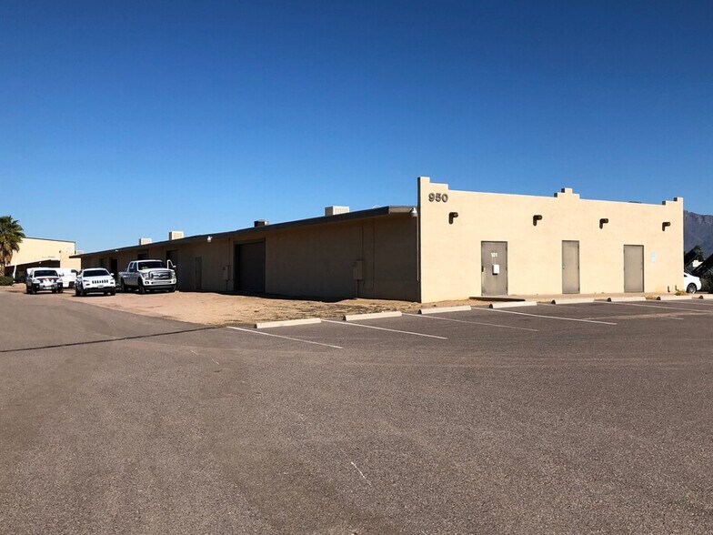 Primary Photo Of 950 E Baseline Ave, Apache Junction Warehouse For Lease