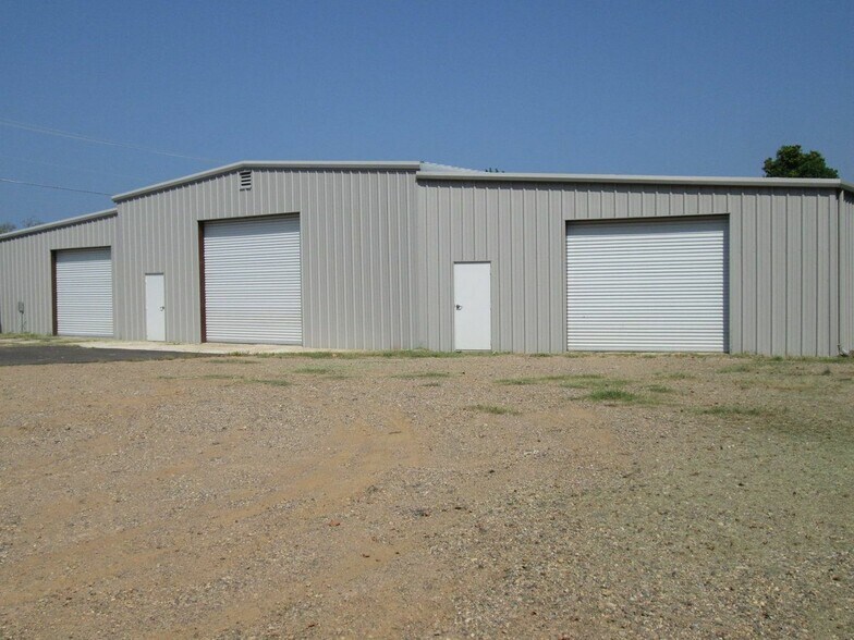 More Photos Of 1709 Wells Island Rd, Shreveport Warehouse For Lease