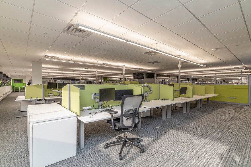 More Photos Of 600-660 W Saint Germain St, Saint Cloud Freestanding For Sale