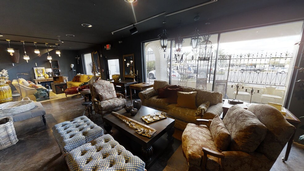 More Photos Of 839 E Camelback Rd, Phoenix Freestanding For Sale