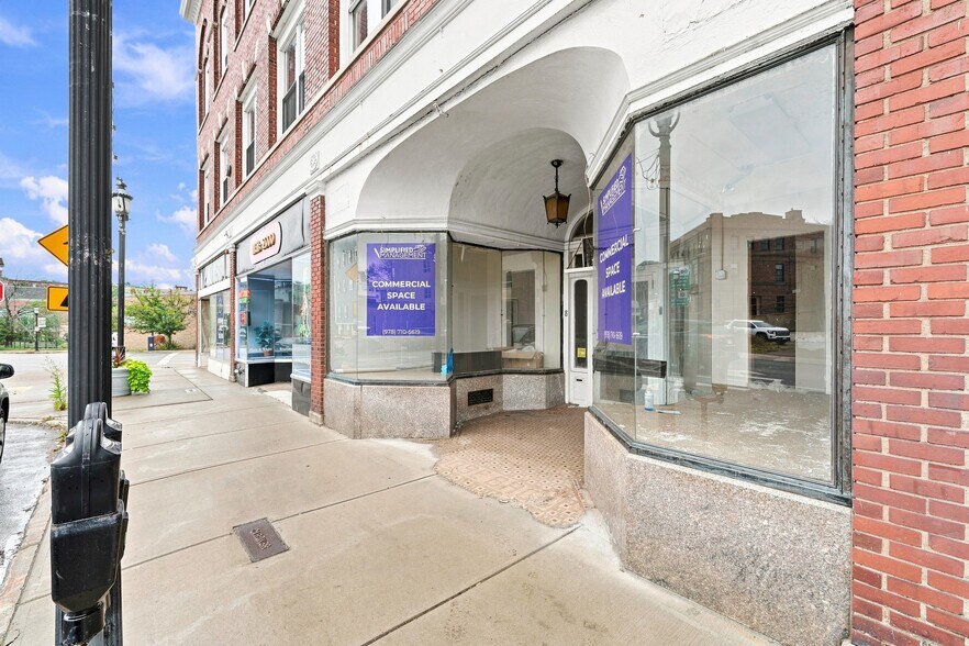 More Photos Of 4-12 Parker St, Gardner Apartments For Sale