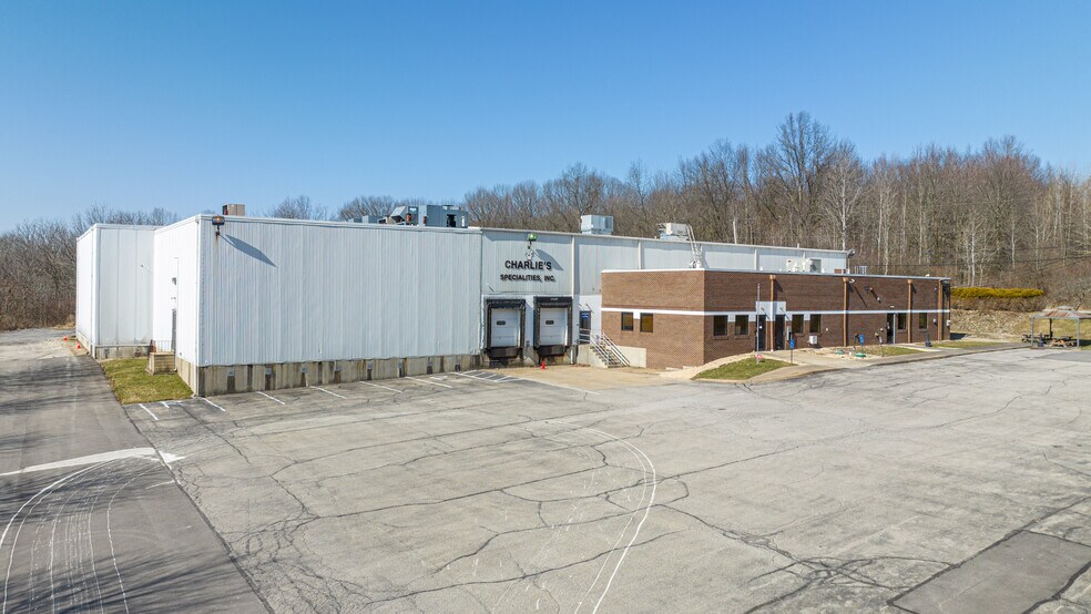 More Photos Of 2500 Freedland Rd, Hermitage Manufacturing For Lease