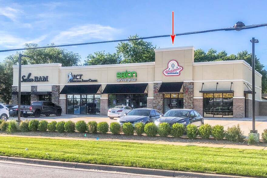 Primary Photo Of 7330 W Maple St, Wichita Storefront Retail Office For Lease