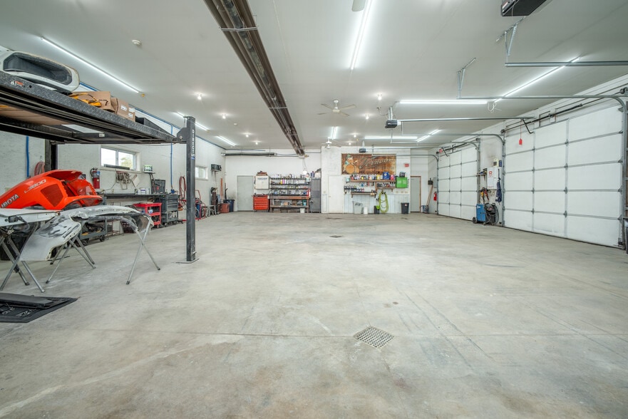 More Photos Of 410 Division st, Hersey Auto Repair For Sale