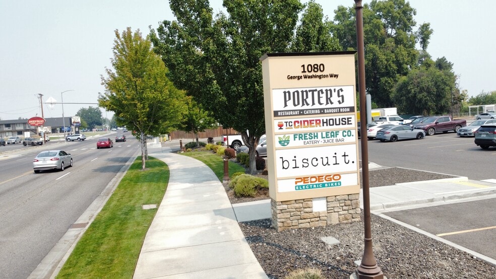 More Photos Of 1084 George Washington Way, Richland General Retail For Lease