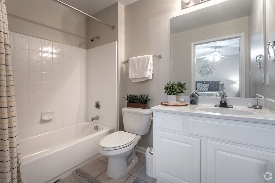 More Photos Of 1725 Harvey Mitchell Pky S, College Station Apartments For Sale