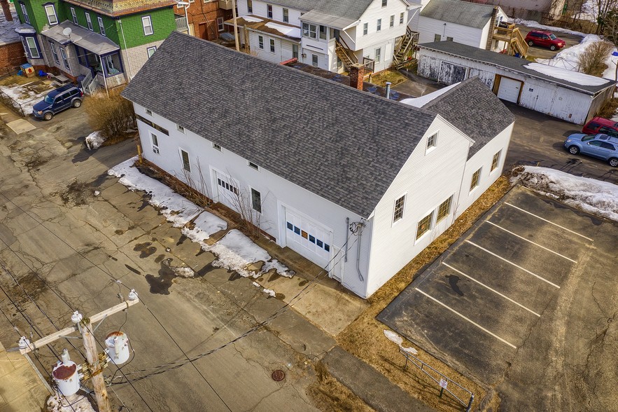 More Photos Of 6 Clinton Ave, Westfield Warehouse For Sale
