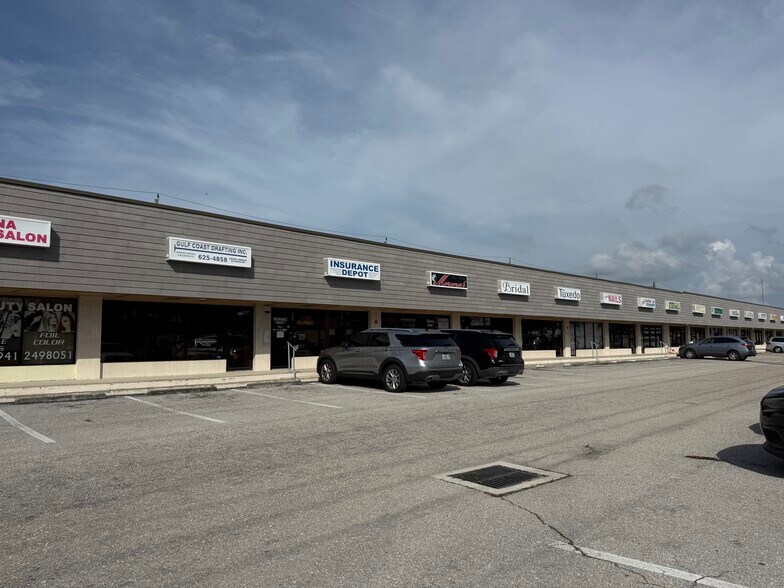 More Photos Of 2395 Tamiami Trl, Port Charlotte Storefront Retail Office For Lease