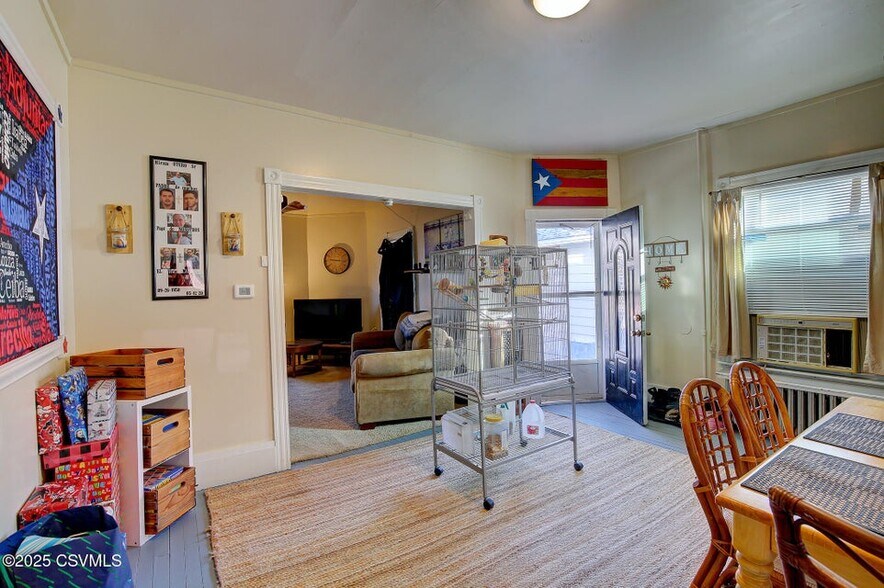 More Photos Of 606 W Main St, Bloomsburg Flex For Sale