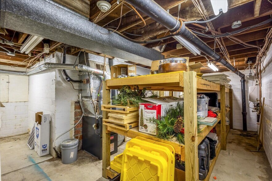 More Photos Of 300 Main St, Hallam Office For Sale