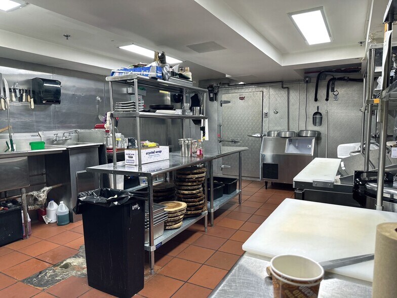 More Photos Of 222 Avenue U, Brooklyn Restaurant For Sale